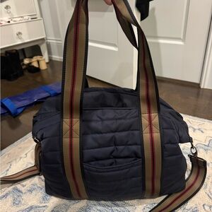 Think Royln Wingman bag